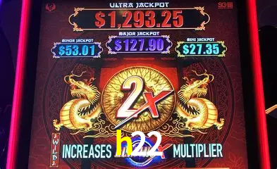 A Ascensão dos Esportes Eletrônicos: Um Novo Paradigma no Entretenimento